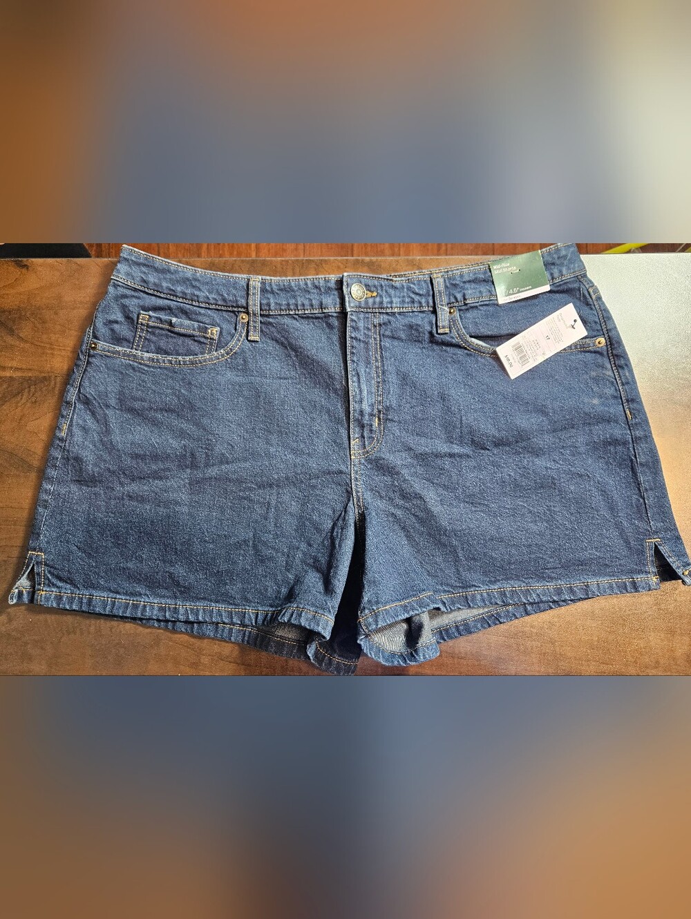 Size 17 Wild Fable Mid-rise Midi Shorts